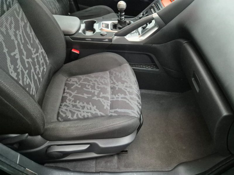 PEUGEOT 3008 1.6 HDI 16V 110 FELINE 2010