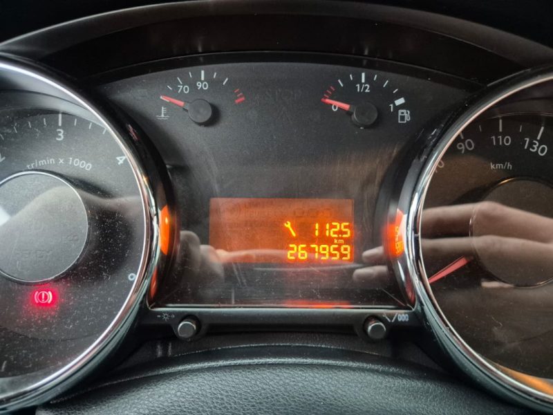 PEUGEOT 3008 1.6 HDI 16V 110 FELINE 2010