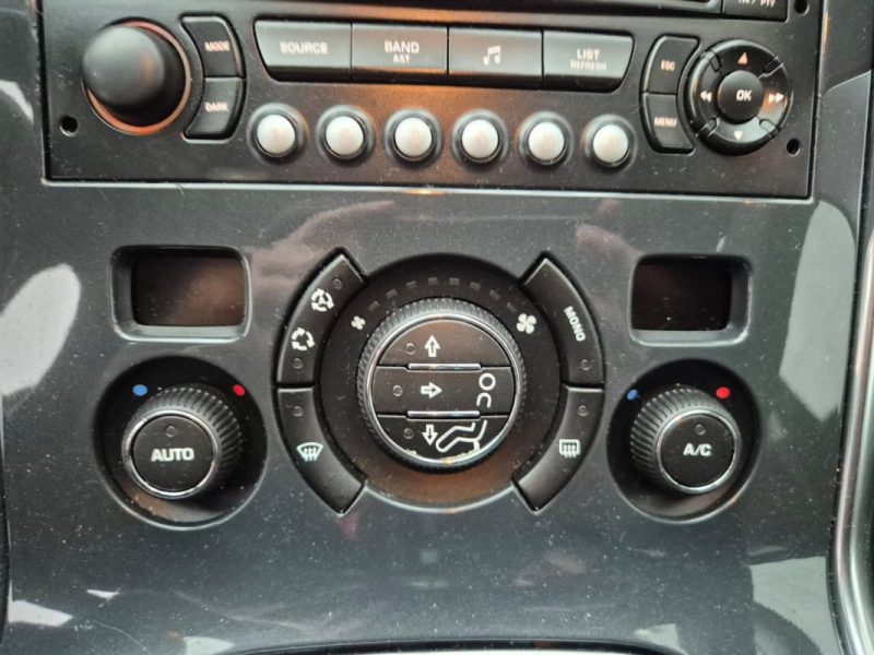 PEUGEOT 3008 1.6 HDI 16V 110 FELINE 2010