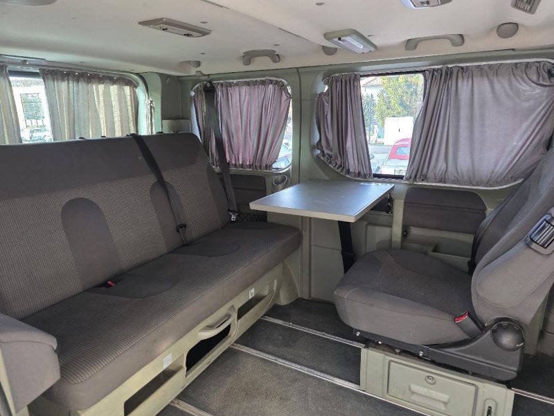 OPEL VIVARO LIFE MULTIVAN 2.5L 150CH 6 PLACES ANNEE 2009 258000KM