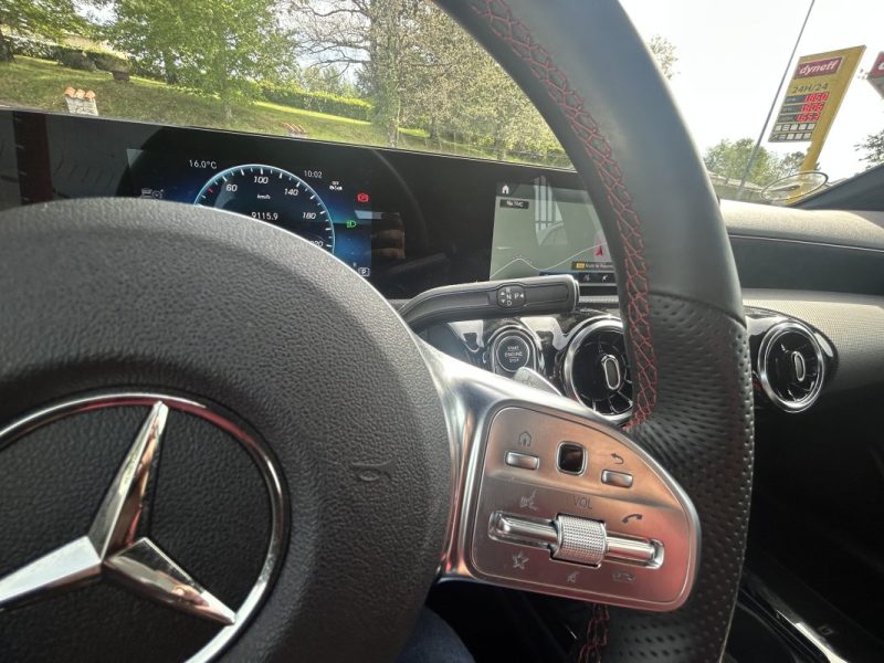 MERCEDES CLASSE A 200 163CH AMG LINE 7G-DCT / GARANTIE 2023