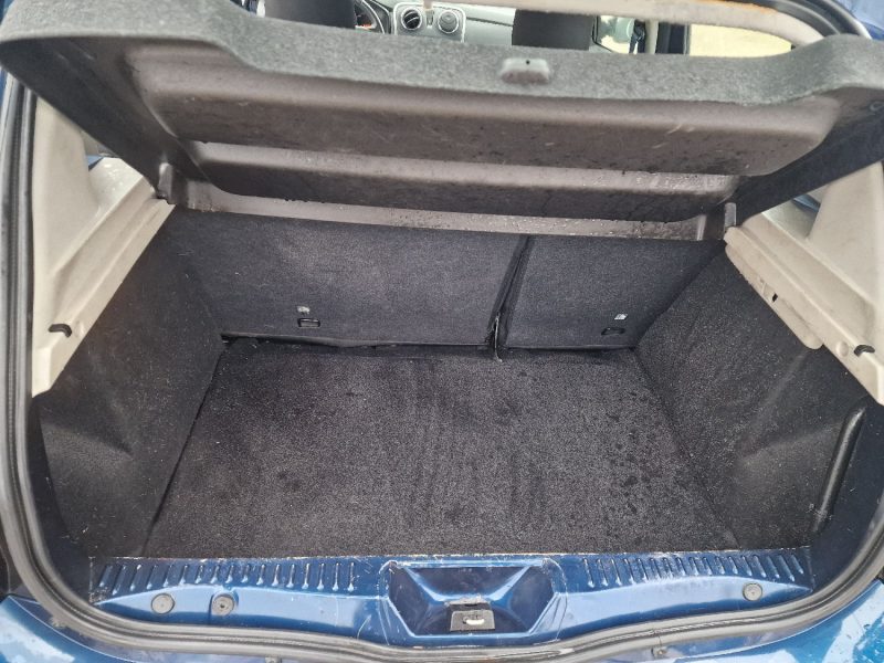 DACIA SANDERO 1.2 16V 75CH LIMITÉE 10TH ANNIVERSARY 2015