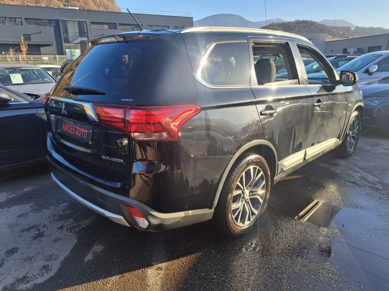 MITSUBISHI OUTLANDER 2.2 D 150CH INVITE AWD 7 PLACES 2015