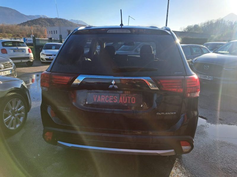 MITSUBISHI OUTLANDER 2.2 D 150CH INVITE AWD 7 PLACES 2015