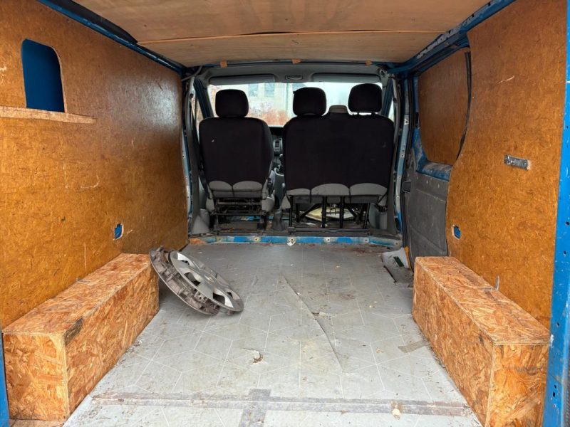 🔹 Renault Trafic 1.9 dCi – 82 chevaux – L1H1 - Vendu dans l'état - 