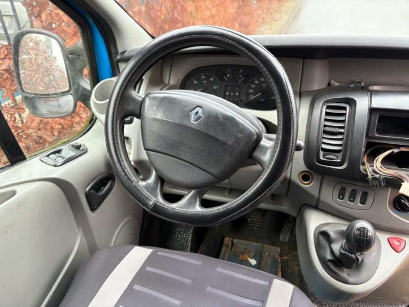 🔹 Renault Trafic 1.9 dCi – 82 chevaux – L1H1 - Vendu dans l'état - 