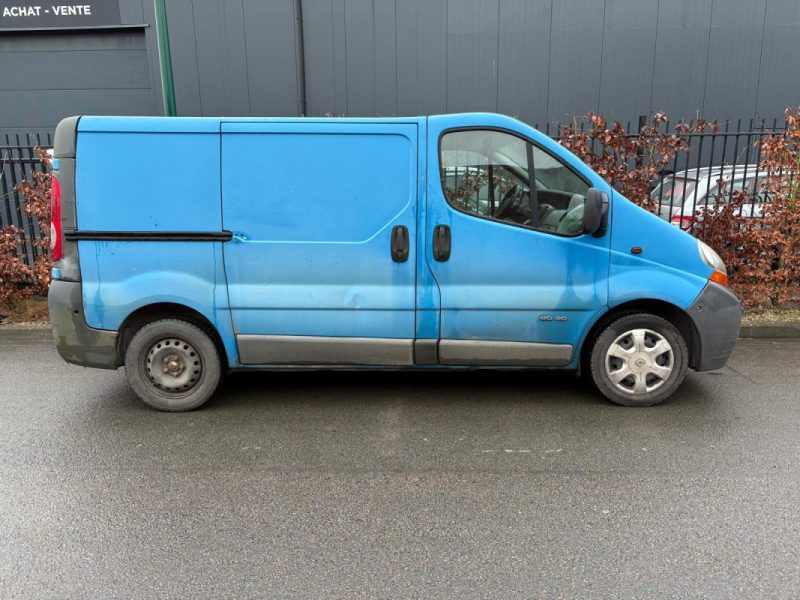 🔹 Renault Trafic 1.9 dCi – 82 chevaux – L1H1 - Vendu dans l'état - 