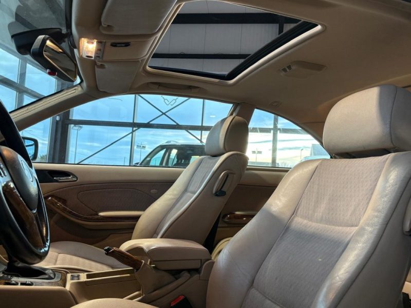 🔹 BMW Série 3 E46 325Ci Coupé – 2.5i – 192 chevaux – 2001 - Toit ouvrant - Sièges cuir 