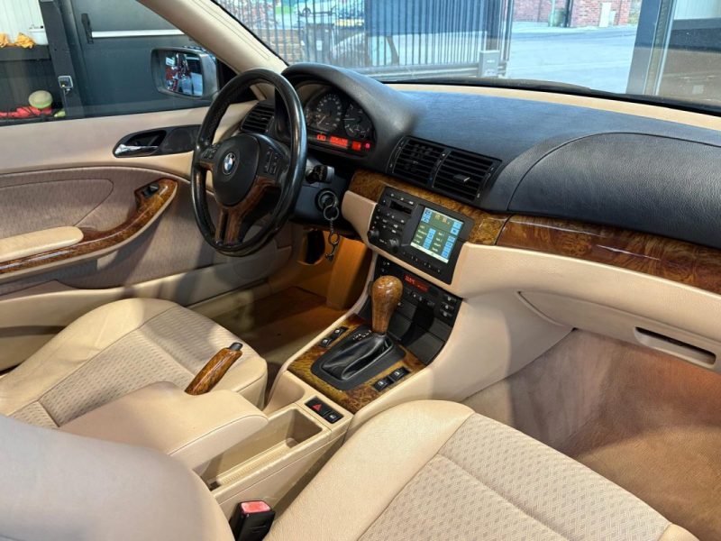 🔹 BMW Série 3 E46 325Ci Coupé – 2.5i – 192 chevaux – 2001 - Toit ouvrant - Sièges cuir 