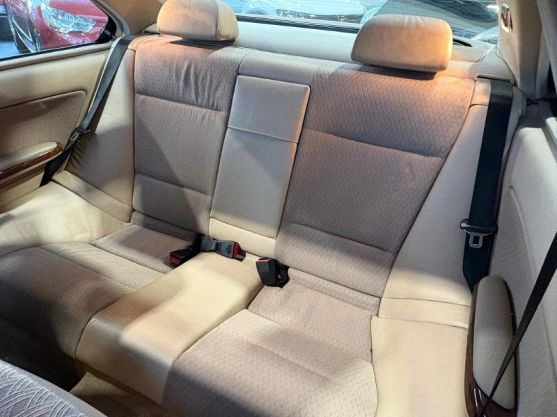 🔹 BMW Série 3 E46 325Ci Coupé – 2.5i – 192 chevaux – 2001 - Toit ouvrant - Sièges cuir 