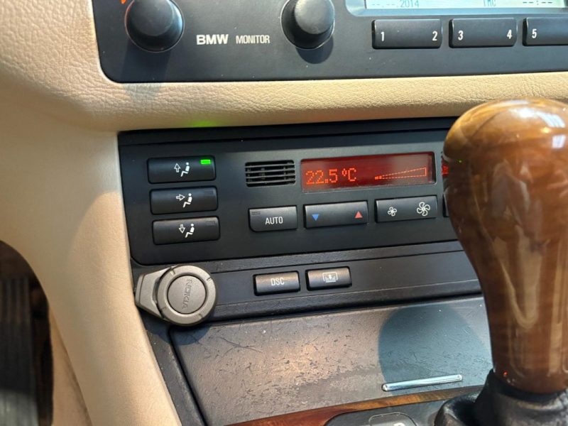 🔹 BMW Série 3 E46 325Ci Coupé – 2.5i – 192 chevaux – 2001 - Toit ouvrant - Sièges cuir 