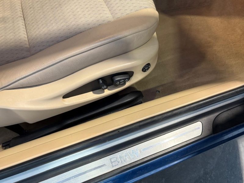 🔹 BMW Série 3 E46 325Ci Coupé – 2.5i – 192 chevaux – 2001 - Toit ouvrant - Sièges cuir 