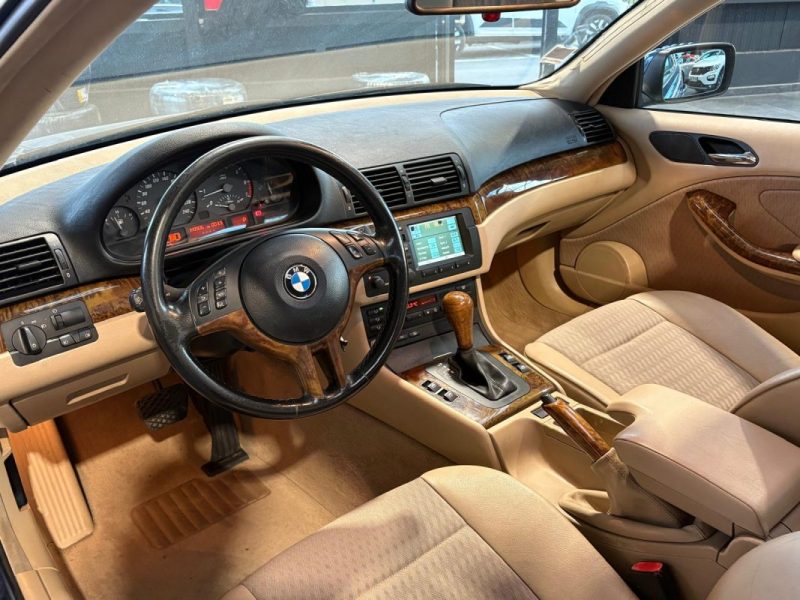 🔹 BMW Série 3 E46 325Ci Coupé – 2.5i – 192 chevaux – 2001 - Toit ouvrant - Sièges cuir 