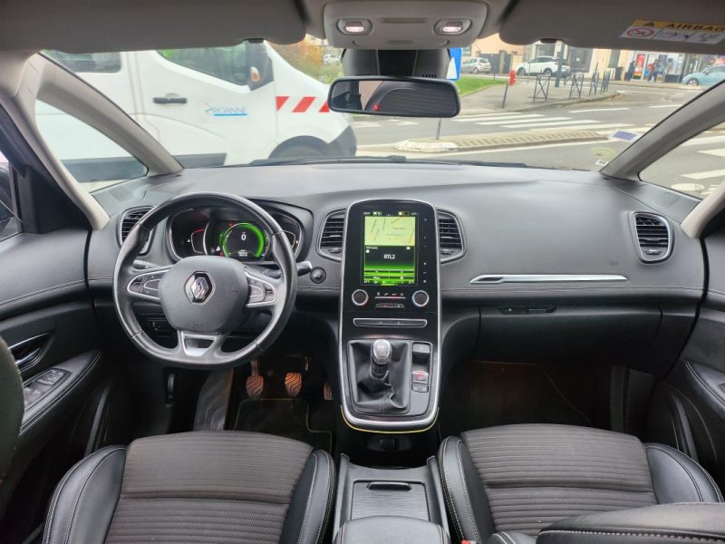 RENAULT SCENIC IV BLUE DCI INTENS