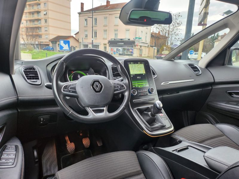 RENAULT SCENIC IV BLUE DCI INTENS