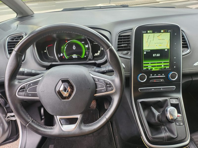 RENAULT SCENIC IV BLUE DCI INTENS