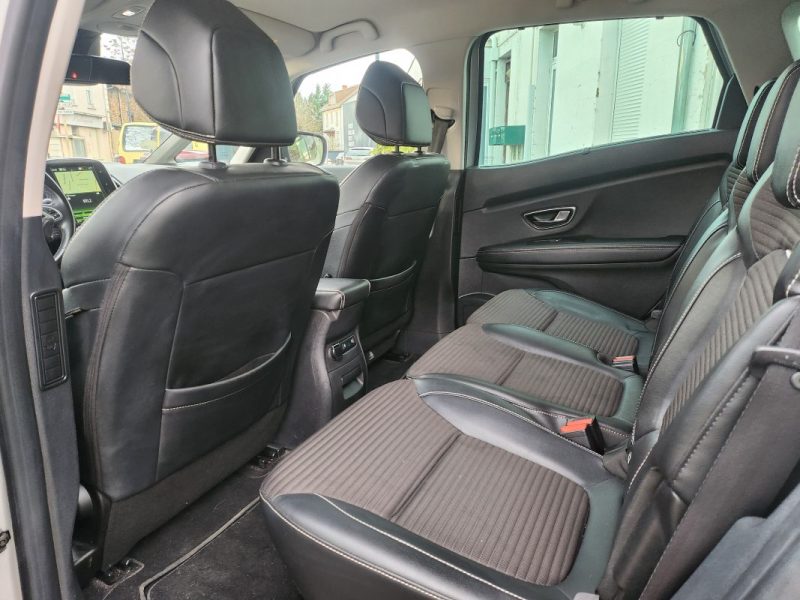 RENAULT SCENIC IV BLUE DCI INTENS