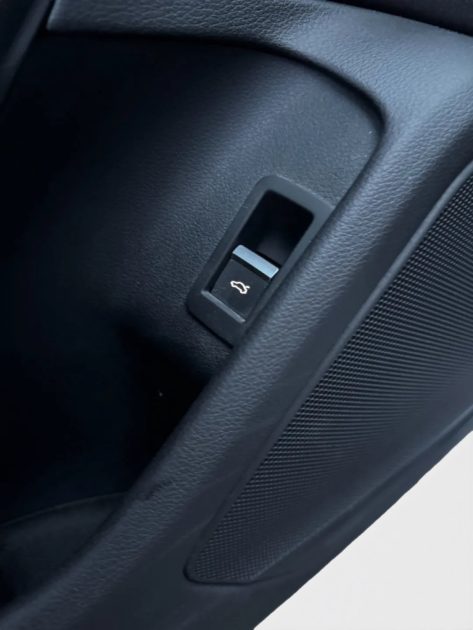 AUDI A4 2.0 TDI 150CH DESIGN S TRONIC 7 2016