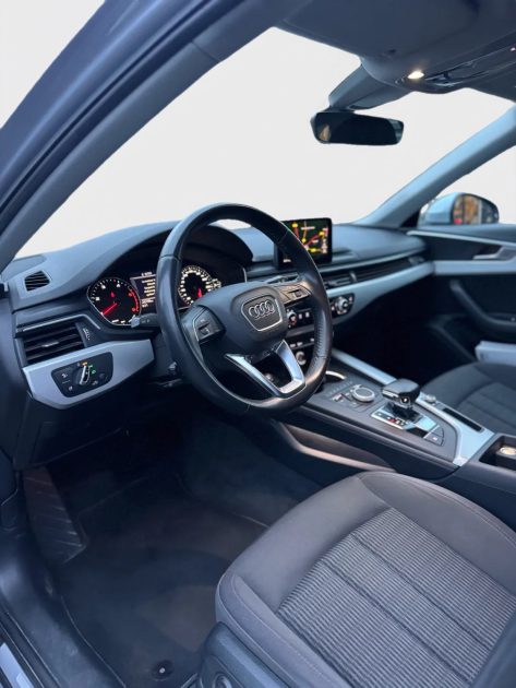 AUDI A4 2.0 TDI 150CH DESIGN S TRONIC 7 2016