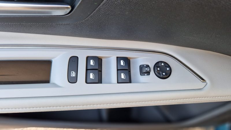 PEUGEOT 5008 2.0 BLUEHDI 180 CV ALLURE BUSINESS EAT8 2018