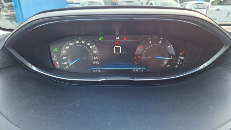 PEUGEOT 5008 2.0 BLUEHDI 180 CV ALLURE BUSINESS EAT8 2018