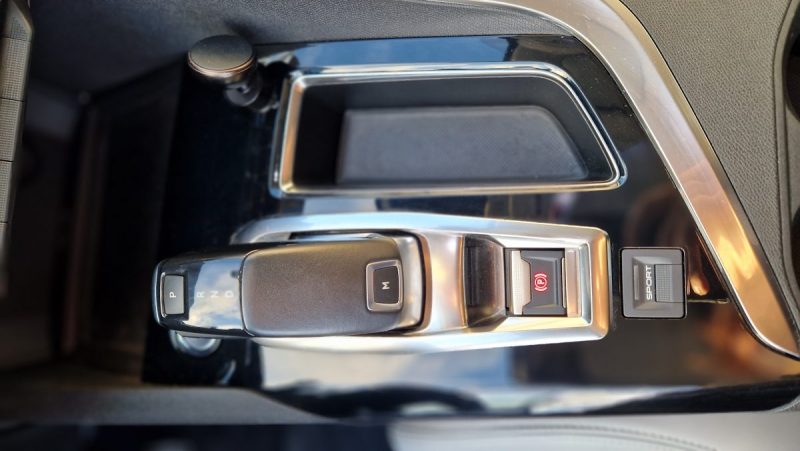 PEUGEOT 5008 2.0 BLUEHDI 180 CV ALLURE BUSINESS EAT8 2018