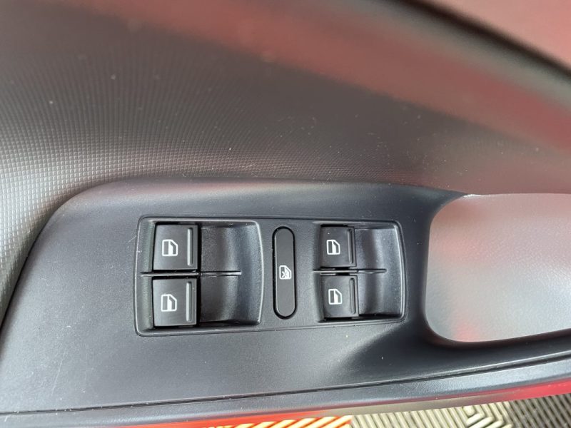 SEAT IBIZA IV SC 1.9 TDI 105 REFERENCE 2009