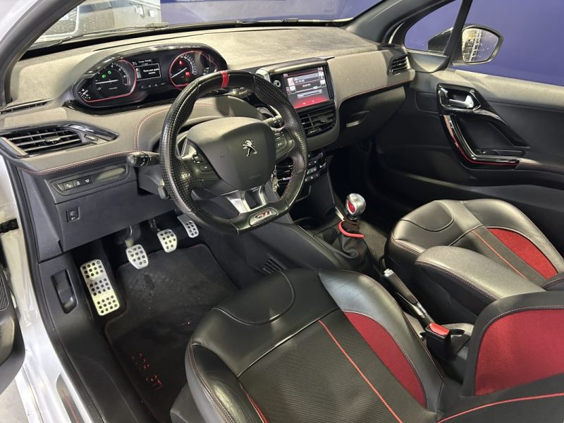 PEUGEOT 208 1.6 THP 208CV GTI BY PEUGEOT SPORT 3P 