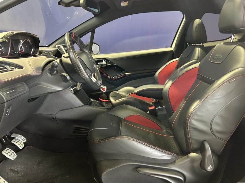 PEUGEOT 208 1.6 THP 208CV GTI BY PEUGEOT SPORT 3P 