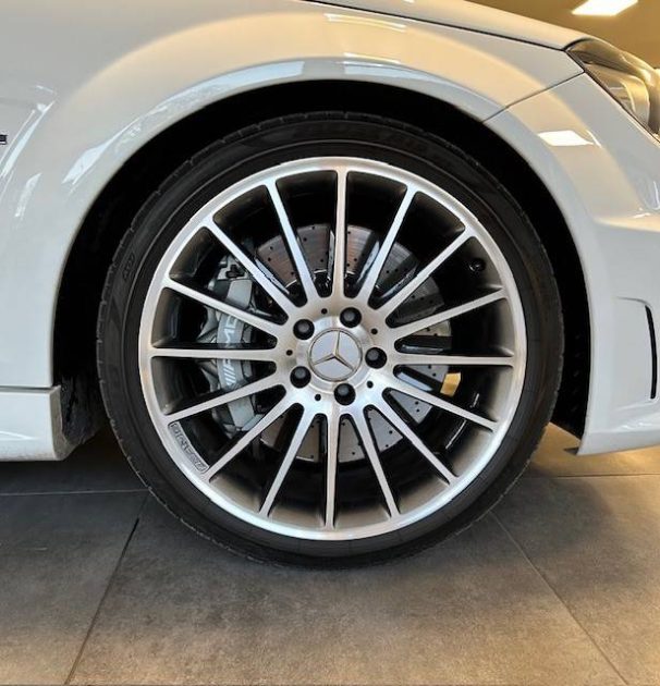 MERCEDES CLASSE C 63 AMG SPEEDSHIFT MCT 2012