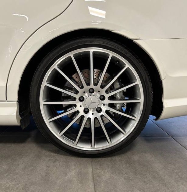 MERCEDES CLASSE C 63 AMG SPEEDSHIFT MCT 2012