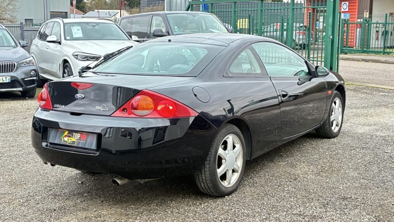 Ford Cougar 2.0i 131ch 