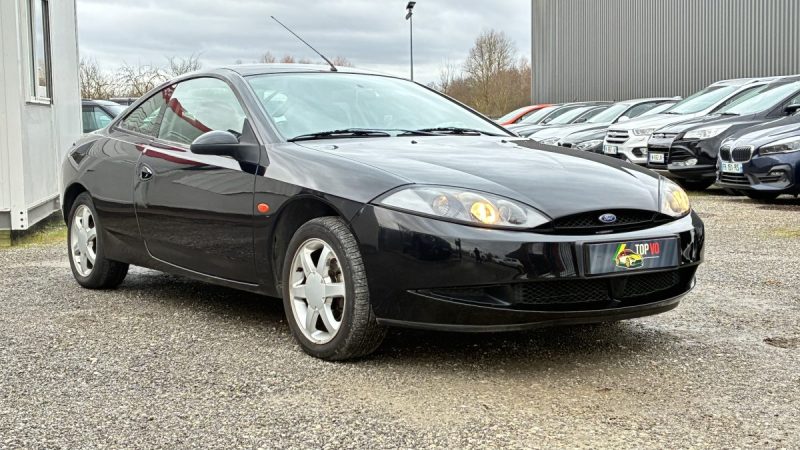 Ford Cougar 2.0i 131ch 