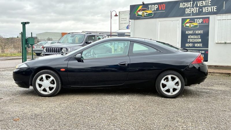 Ford Cougar 2.0i 131ch 