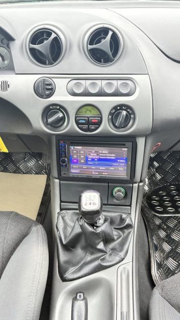 Ford Cougar 2.0i 131ch 