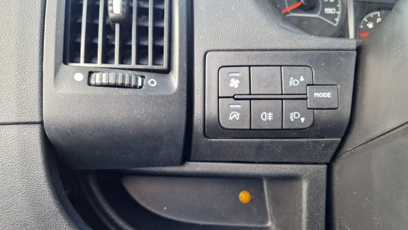 CITROEN JUMPER 3 COMBI 9 PLACES L1H1 2.0 BLUEHDI 110 ATTRACTION 2016