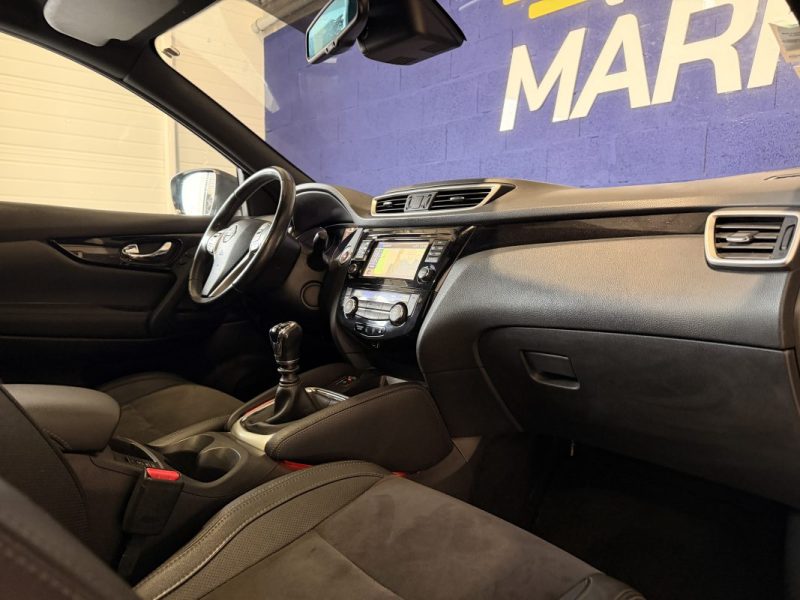 Nissan Qashqai I Toit panoramique I Siège chauffant en Cuir et Alcantara I 2017 I 130ch I 1.6 DCI I 