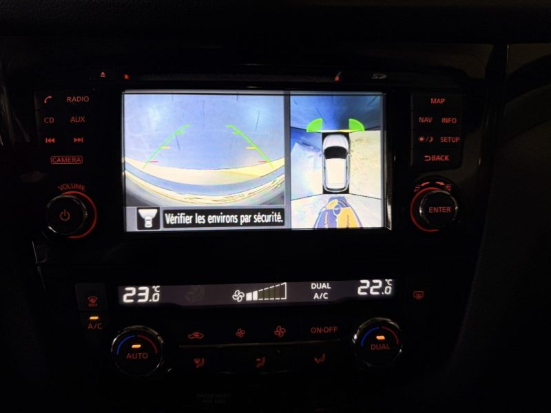 Nissan Qashqai I Toit panoramique I Siège chauffant en Cuir et Alcantara I 2017 I 130ch I 1.6 DCI I 