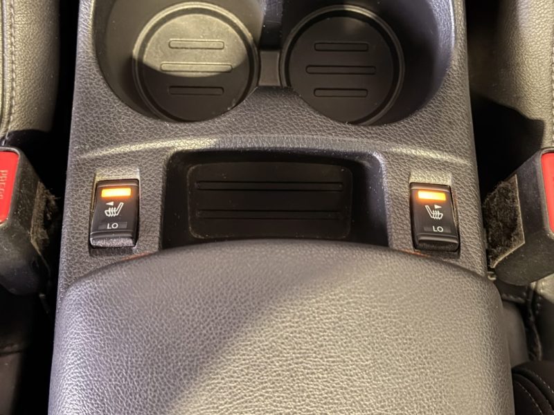 Nissan Qashqai I Toit panoramique I Siège chauffant en Cuir et Alcantara I 2017 I 130ch I 1.6 DCI I 