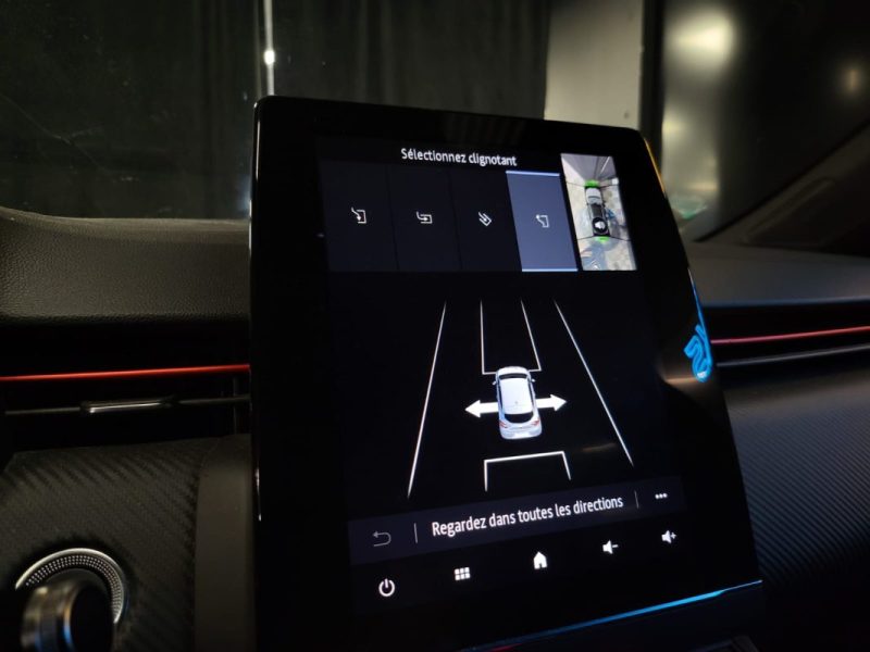 RENAULT CLIO V 1.0 TCE 90CH RS LINE / GRAND ECRAN / SUIVI RENAULT / CAMERA 360° / ANGLE MORT / CARPLAY