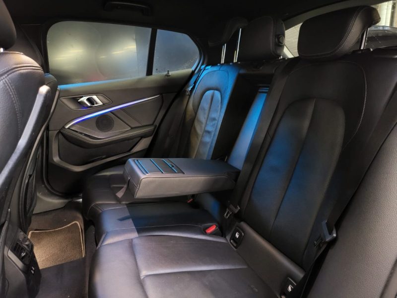 BMW SERIE 1 118I 136CH SPORT LINE DKG7 / SIEGES CUIR CHAUFFANTS + VOLANT CHAUFFANT / 