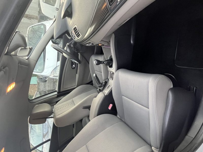 RENAULT MEGANEIII 1.5 DCI 110 DIN  ET 6 CV FISCAUX