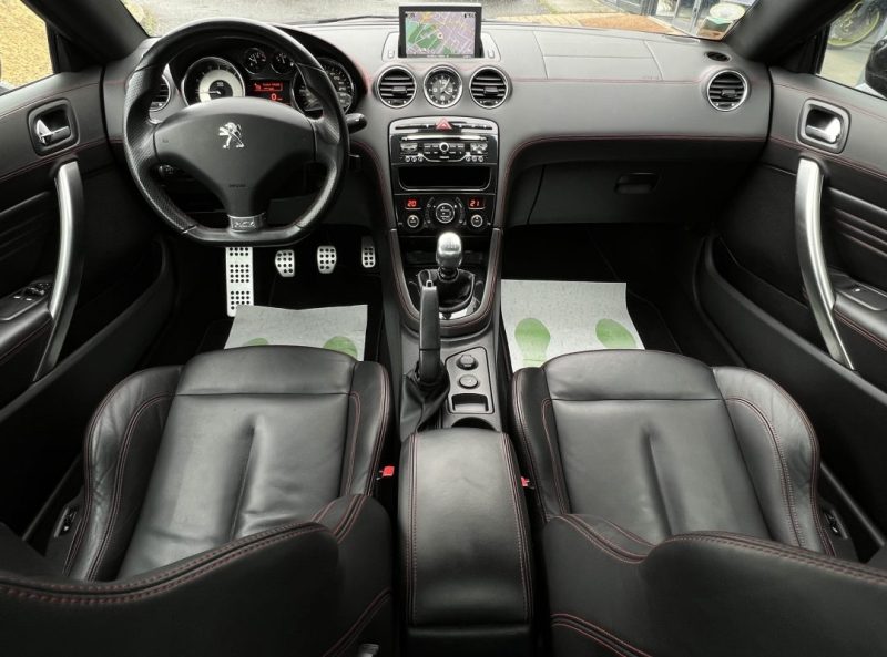PEUGEOT RCZ PHASE 2 GT Line 2.0 HDI 163 Cv / ORIGINE FRANCE - GARANTIE 1 AN