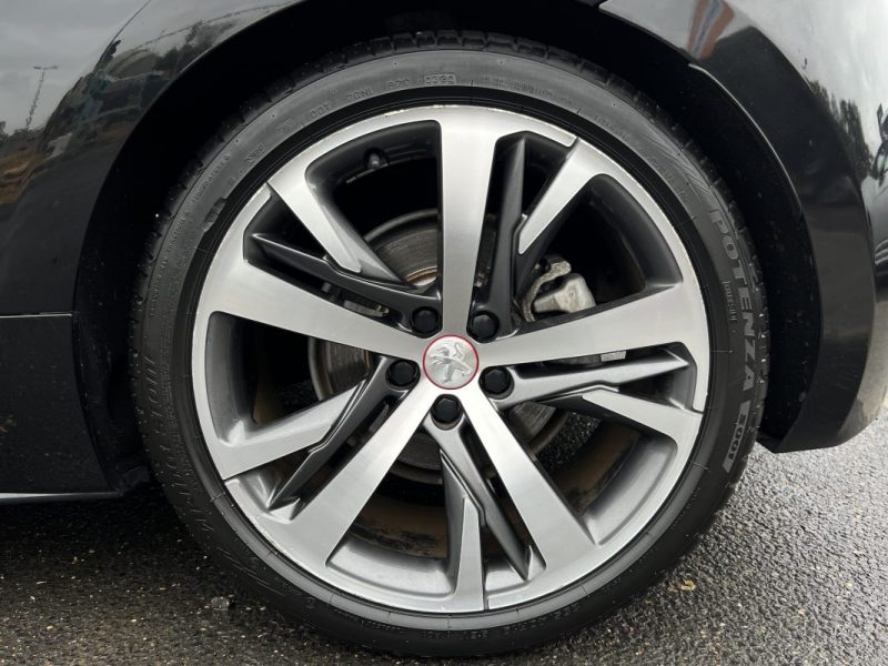 PEUGEOT RCZ PHASE 2 GT Line 2.0 HDI 163 Cv / ORIGINE FRANCE - GARANTIE 1 AN