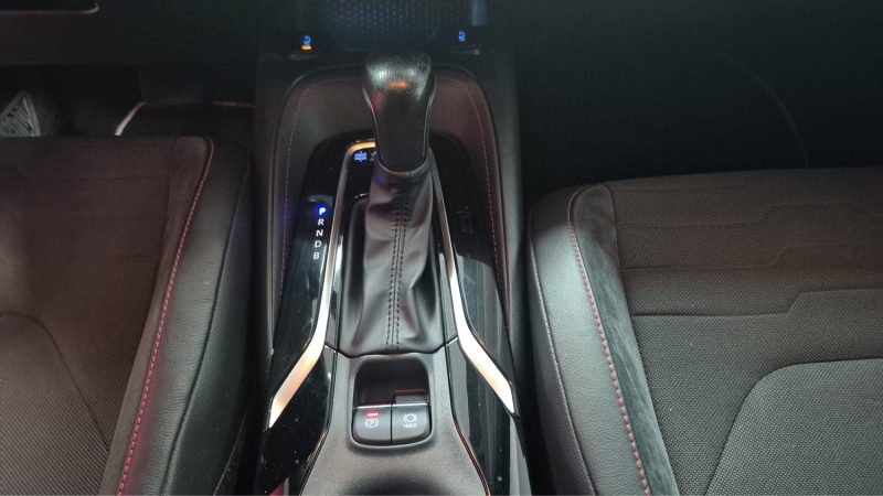 TOYOTA COROLLA TOURING SPORTS 1.8 HYBRIDE 122cv COLLECTION 2022/1 ERE MAIN/TVA RECUPERABLE