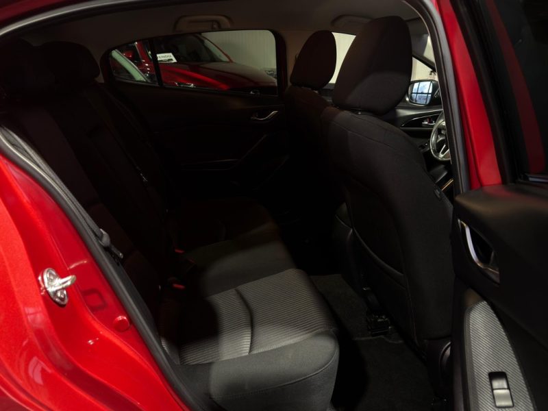 🔹 Mazda 3 – 2.2 Skyactiv-D – 150 chevaux – Élégance - Reprise possible - Garantie 6 mois 