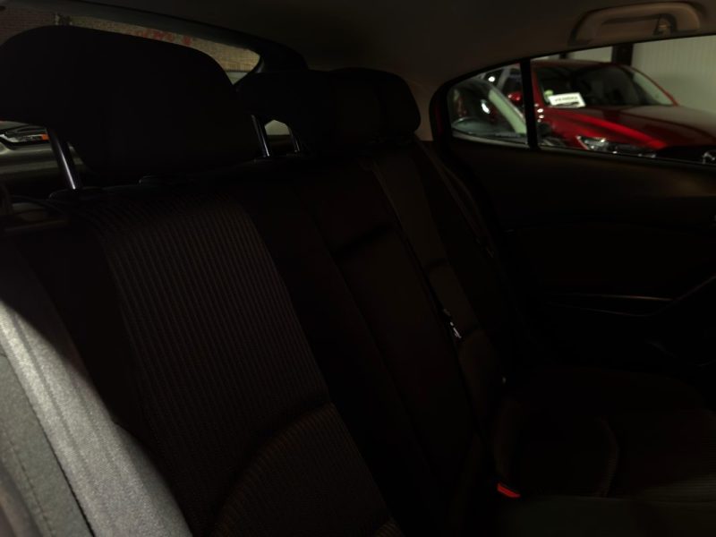 🔹 Mazda 3 – 2.2 Skyactiv-D – 150 chevaux – Élégance - Reprise possible - Garantie 6 mois 