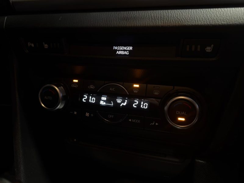 🔹 Mazda 3 – 2.2 Skyactiv-D – 150 chevaux – Élégance - Reprise possible - Garantie 6 mois 