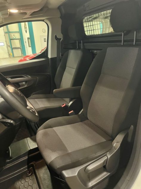 CITROEN Berlingo Van M 650kg 1.6 Bluehdi 75ch Club 2 Places BVM GARANTIE 6 MOIS 