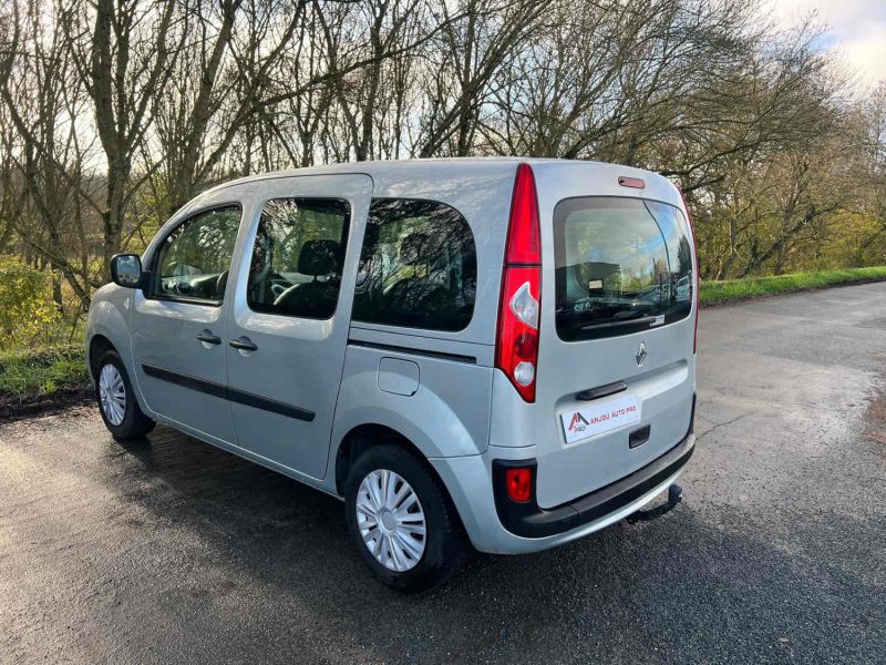 RENAULT KANGOO 1.5 DCI 75CV AUTHENTIQUE 81000 2011